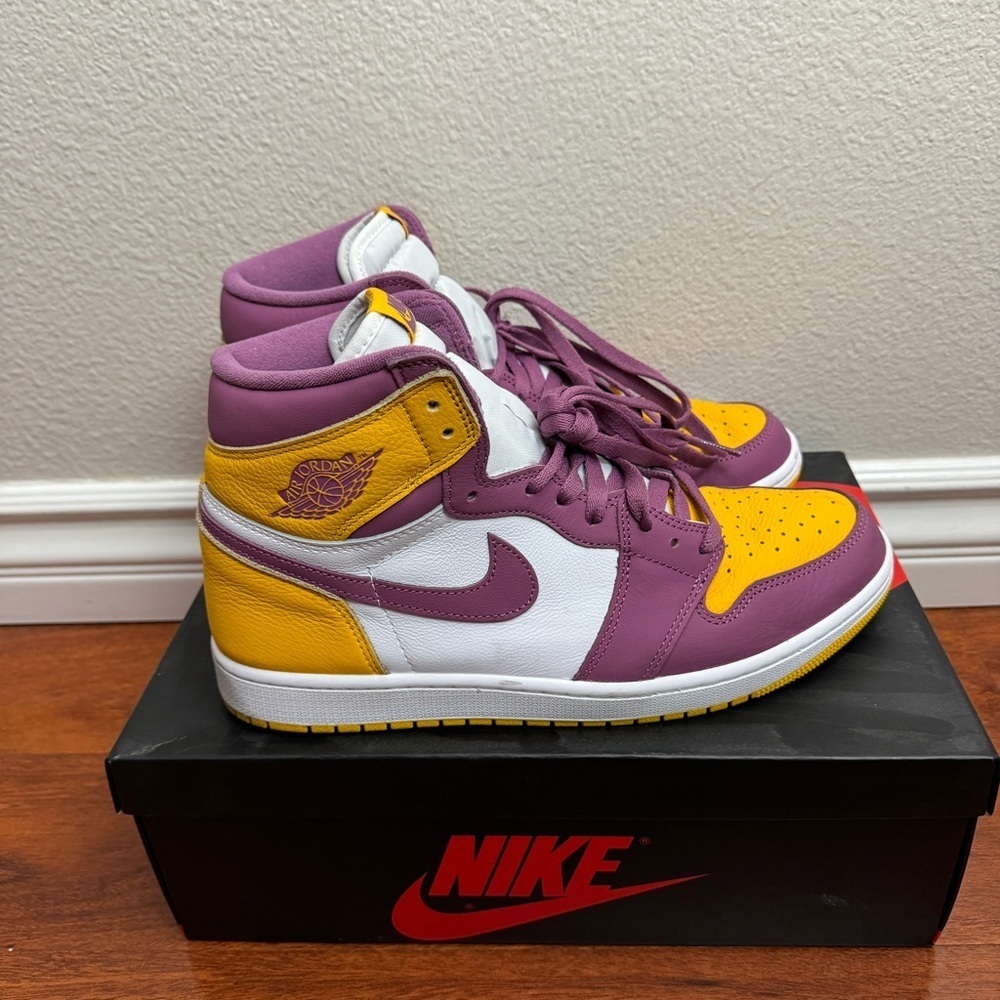 Jordan 1 Retro High OG Brotherhood Size 11